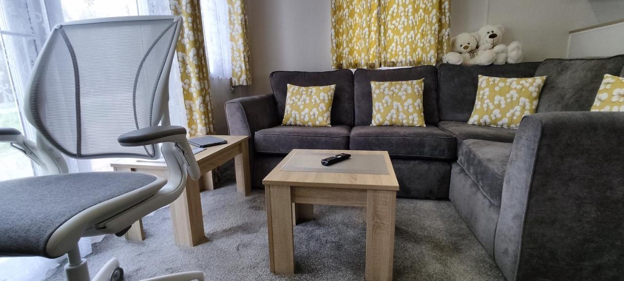 Apartamento Billing Aquadrome Northampton, Royale Poplar Km12 Exterior foto